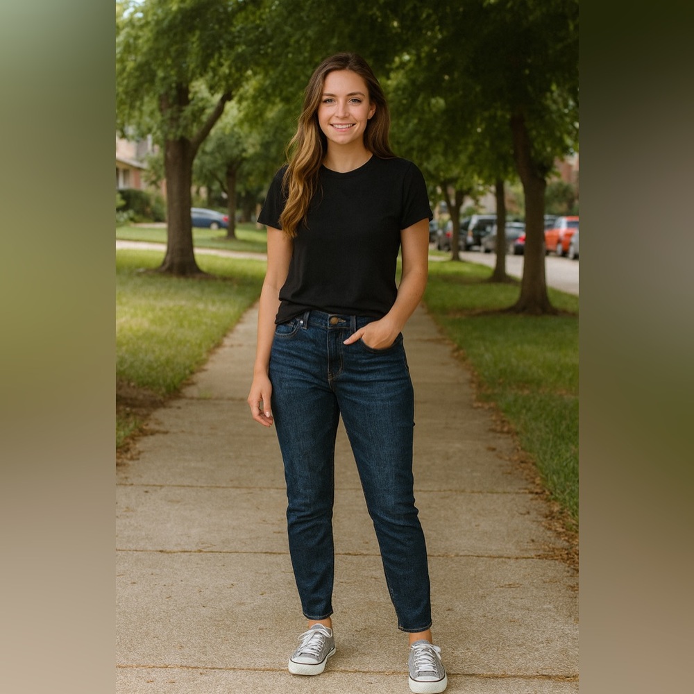 ☀️50% OFF☀️ American Eagle Tomgirl Jeans